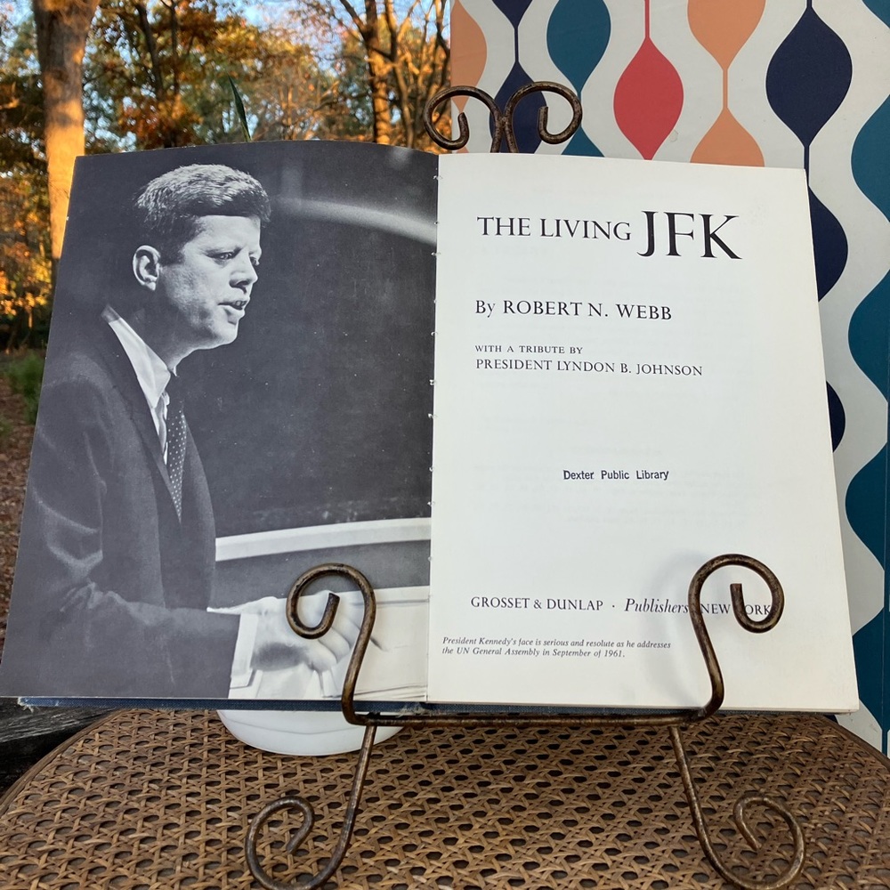 The Living JFK by Robert N. Webb Grosset & Dunlap 1964 USA Printed - Picture 1 of 14